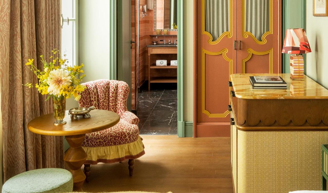 ホテル Le Grand Mazarin パリ エクステリア 写真
